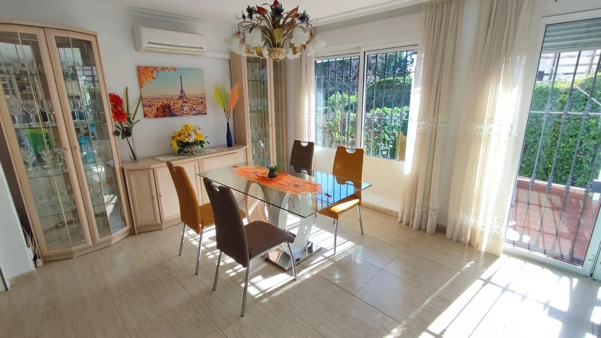 라칼라데미야스 La Casa Del Arco 빌라 펜션